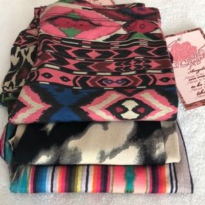Girls 3 pack leggings! Assorted printed knits soft & comfy! New! Size 10/Medium